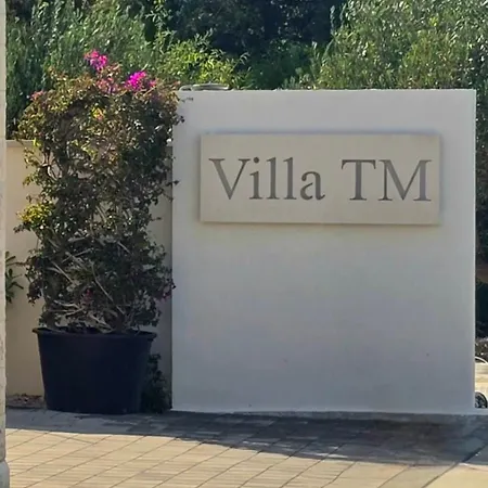 Tm With Private Heated Pool, Poolhouse & Private Garage Holiday home